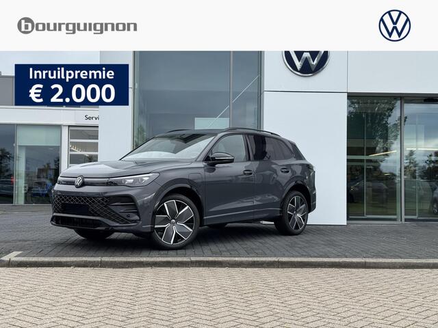 Volkswagen TIGUAN R-Line Edition 1.5 eHybrid 204 PK | Trekhaak | Adaptief Onderstel | Stoel & Stuur Verwarming | Massage stoelen |