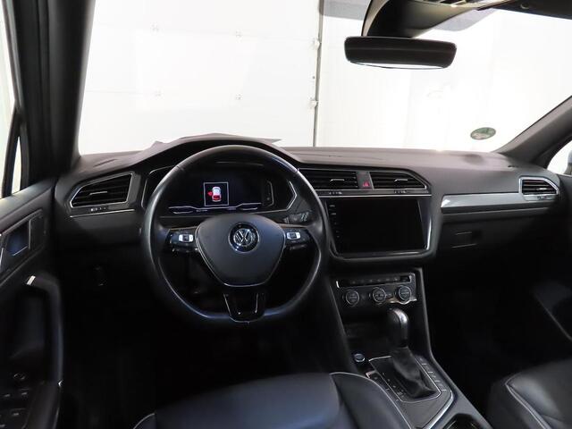 Volkswagen TIGUAN ALLSPACE 1.5 TSI HIGHLINE BUSINESS R 7-PERS I LEDER PAKKET I TREKHAAK I SCHUIFDAK I AUTOMAAT I ADAPT. CRUISE CONTROL