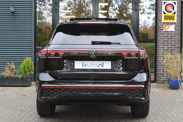 Volkswagen TIGUAN 1.5 eHybrid 272pk R-Line Edition Black Style Pano/IQ.Light/Camera/Keyless/ACC/DCC/ErgoActive/Dodehoek/20"/Trekhaak wegkl.