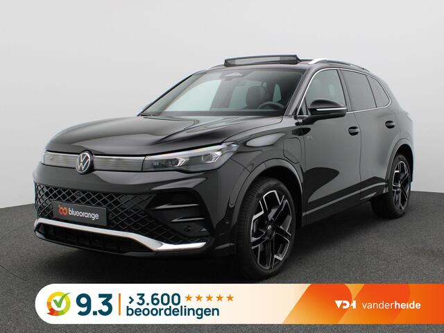 Volkswagen TIGUAN 1.5 eHybrid R-Line Edition 272PK DSG Trekhaak, Lederen bekleding, Massage, Ventilatiestoelen, Panoramadak, York 20" LMV, Navigatie, Adaptive Cruise Control, Assistentiepakket