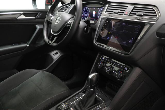 Volkswagen TIGUAN 1.4 TSI 4Motion Highline Business R | ADVANCE / NAVI / PARKEER / VEILIGHEIDS / KEYLESS- PACK | PANORAMADAK | HEAD UP
