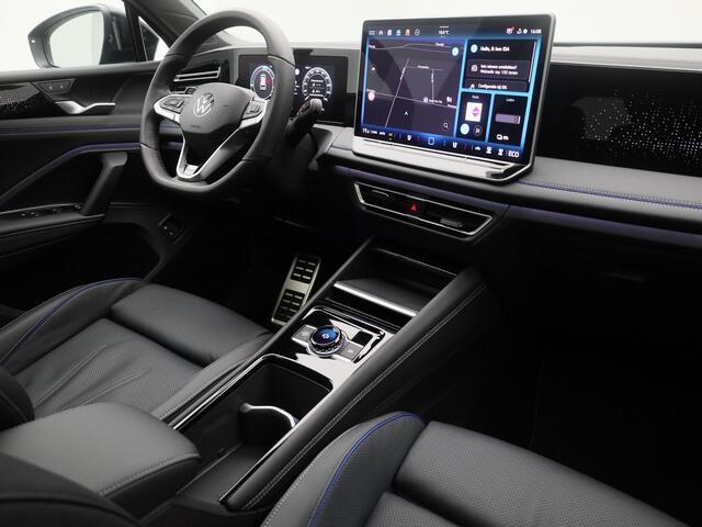 Volkswagen TIGUAN NEW 1.5 eHybrid R-Line Edition | PANO | 360° | ADAPTIVE | HUD | IQ LIGHT | MEMORY | STOELMASSAGE | STOELVENT. | STOELVERW. | TREKHAAK