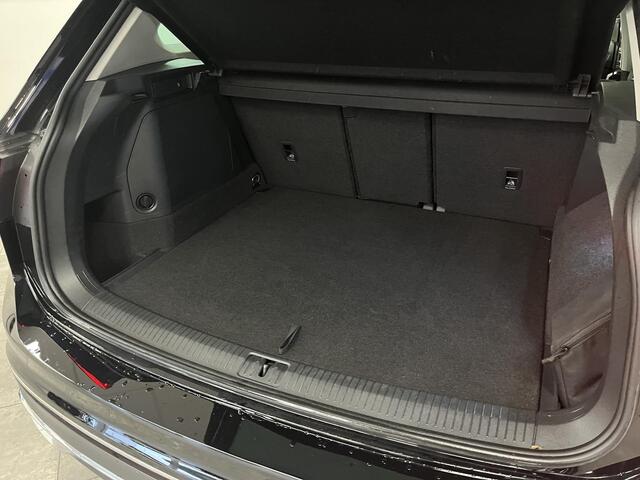 Volkswagen TIGUAN 1.4 TSI eHybrid Elegance Exclusive | LEDER | PANO | 360 CAMERA |
