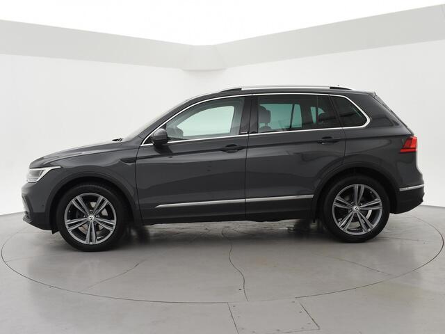 Volkswagen TIGUAN 1.5 TSI 150 PK MOVE + TREKHAAK 1800 KG | 19 INCH | CAMERA | STUUR/STOELVERW. | ADAPTIVE CRUISE | CARPLAY