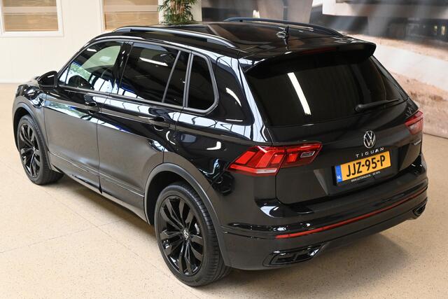 Volkswagen TIGUAN 1.4 TSI eHybrid 245pk R-Line Business+ | DCC | IQ. Light | Keyless | Trekhaak | 100% (Dealer) onderhouden label
