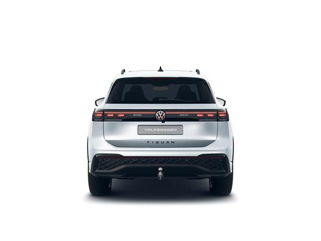 Volkswagen TIGUAN R-Line Edition 1.5 eHybrid 204 PK | Trekhaak | Stoel- & Stuurverwarming | Achteruitrij Camera | Elektrische Achterklep |