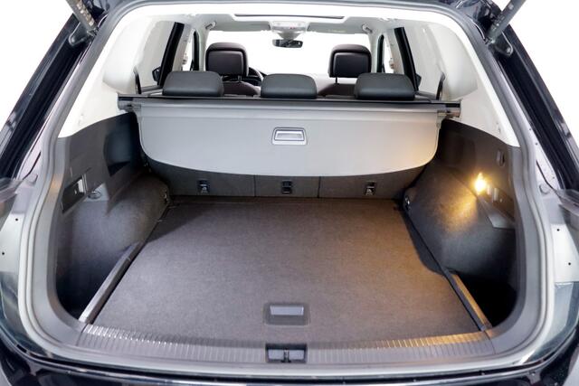 Volkswagen TIGUAN Allspace 1.5TSI Dsg ELEGANCE MATRIX LED | PANO | STUUR+STOELVERW | DAB | CARPLAY | ACC | BLINDSPOT | LMV 18''