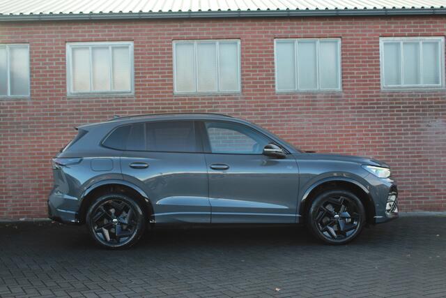 Volkswagen TIGUAN 2.0 TDI R-line | Trekhaak | 360 | Black style |