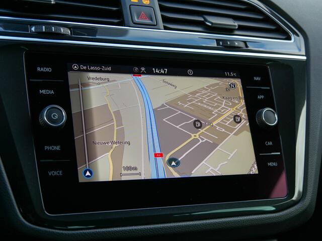 Volkswagen TIGUAN 1.4 TSI 150PK eHybrid R-Line Business+ | CAMERA | APPLE CARPLAY | NAVIGATIE |