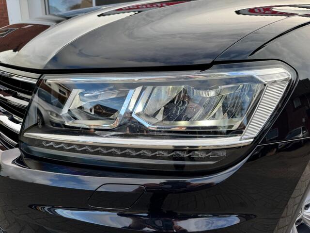 Volkswagen TIGUAN 1.4TSI 150PK 4Motion Highline Full-Led ACC Trekhaak Navi