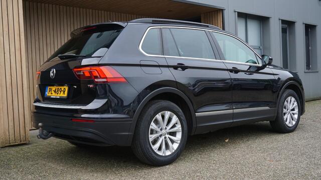 Volkswagen TIGUAN 1.4 TSI 150pk DSG Comfortline LED Navi Elek.Trekhaak 17inch LM Stoelverwarming *NL auto* 78450km!