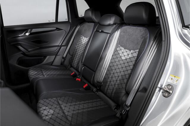 Volkswagen TIGUAN 1.5 eHybrid 272 PK R-Line Edition | Black Style | Assistance Plus | Elek. Trekhaak | S/K-panodak | IQ Light | Adapt. Cruise | Stoel-+stuurverw. | NAV+App. Connect | 360 Camera | LM 20" | 9936