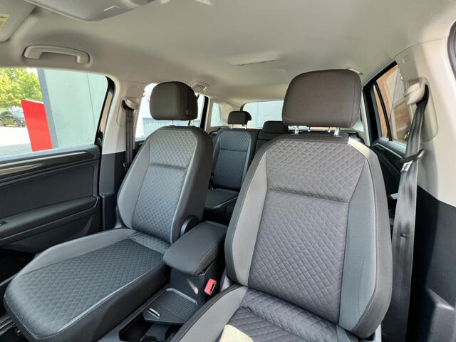 Volkswagen TIGUAN Volkswagen Tiguan 2.0 TSI 4Motion Highline | Trekgew. 2500 KG | Trekhaak | ACC | Head up | Camera