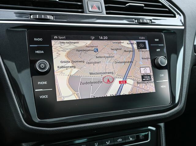 Volkswagen TIGUAN 2.0 TSI 2x R-LINE 4MOTION | PANORAMADAK | ADAPTIVE CRUISE | TREKHAAK AFNEEMBAAR | 360 CAMERA | DYNAUDIO | VIRTUAL COCKPIT | CARPLAY / ANDROID AUTO | LED | EL. ACHTERKLEP