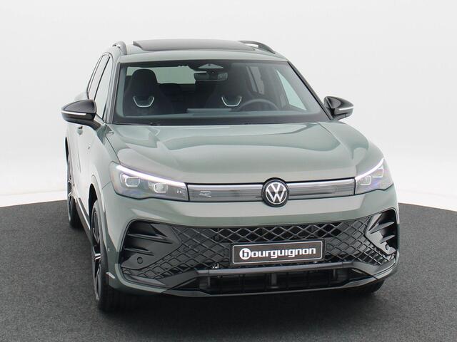 Volkswagen TIGUAN 1.5 eHybrid R-Line Editon 204 PK | Trekhaak | Panoramadak | Adaptieve Cruise Control | Stoel & Stuur Verwarming | Black Style |