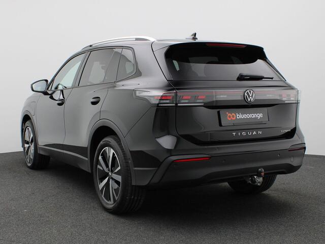 Volkswagen TIGUAN 1.5 eHybrid Life Edition Trekhaak, 19" LM Velgen, Side Assist, Elektr. Achterklep, Keyless, Stoel-Stuurverwarming, Navi via Apple Carplay/Android Auto