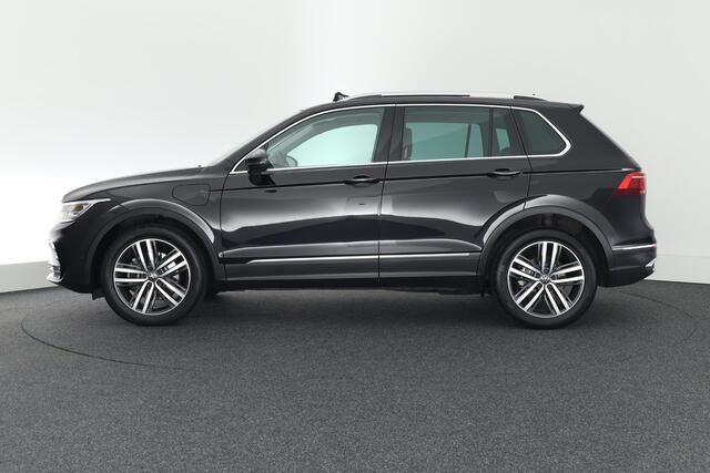 Volkswagen TIGUAN 1.4 TSI 245pk eHybrid Elegance Trekhaak 360Camera Leder Panoramadak