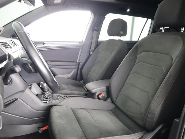 Volkswagen TIGUAN Allspace 1.5 TSI Highline Business R 7p. 150PK | Panoramadak | Wegklapbare trekhaak | Stoelverwarming | Camera | Navigatie