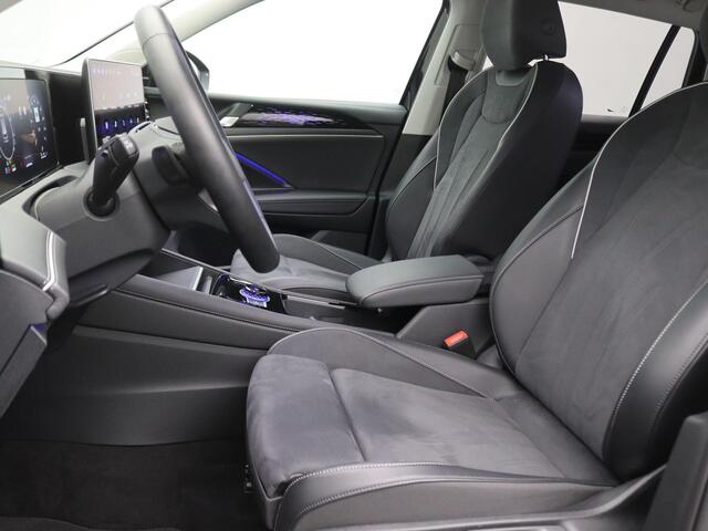 Volkswagen TIGUAN 1.5 eHybrid Elegance 204PK DSG Trekhaak, ErgoActive Stoel, Stoelverwarming voor + achter, Stuurwielverwarming, 360gr. Camera, Led Plus, Navigatie, Alarm, Keyless, Side Assist, Virtual Pedal, 18" LM Velgen