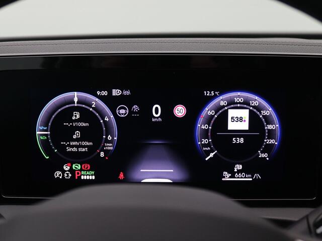 Volkswagen TIGUAN 1.5 eHybrid Elegance 204PK DSG Trekhaak, ErgoActive Stoel, Stoelverwarming voor + achter, Stuurwielverwarming, 360gr. Camera, Led Plus, Navigatie, Alarm, Keyless, Side Assist, Virtual Pedal, 18" LM Velgen