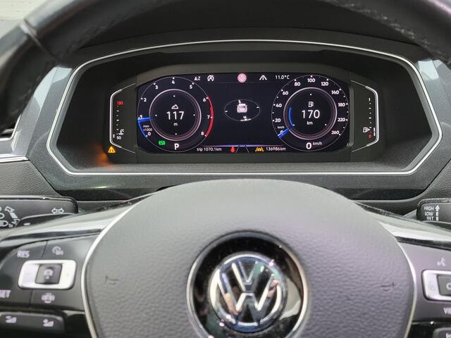 Volkswagen TIGUAN Allspace 1.5 TSI Highline Business R 7p. | Panoramadak | Winterpakket |*