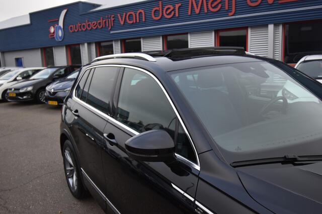 Volkswagen TIGUAN 1.5 TSI ACT Highline Business R , VIRTUAL COCKPIT , TREKHAAK , PANODAK , CLIMATR , LED KOPL ,