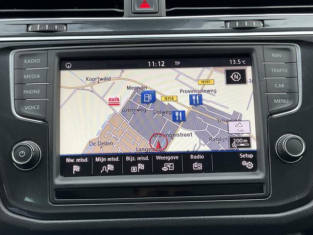 Volkswagen TIGUAN 1.4 TSI 126pk DAB Pano.dak Adapt.Cruise Hoge zit Connected Series