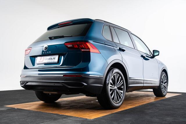 Volkswagen TIGUAN 2.0 TDI Life Business Matrix-LED-koplamp - Parkeersensoren - Rijassistent-systeem - Beglazing achter verduisterd - Buitenspiegel electr. inklapbaar - Airconditioning - Audio-navigatiesysteem -