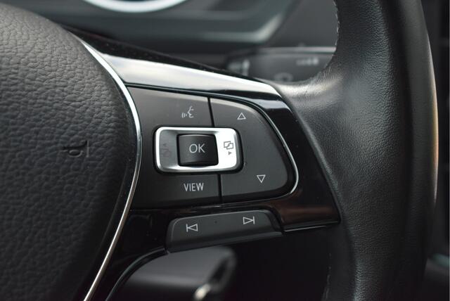 Volkswagen TIGUAN 1.5 TSI Comfortline Adaptive cruise, Trekhaak, Camera, Carplay, PDC, DAB