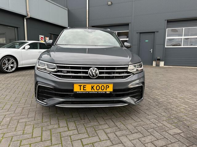 Volkswagen TIGUAN 1.5 TSi Aut. R-Line Navi. Camera Schuifdak Leder Trekhaak