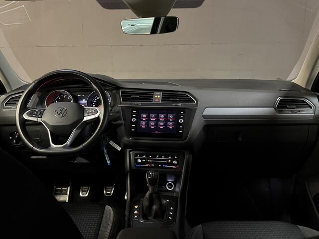 Volkswagen TIGUAN 1.5 TSI Active | Apple Carplay | Stoel/Stuurverwarming | ACC | Camera