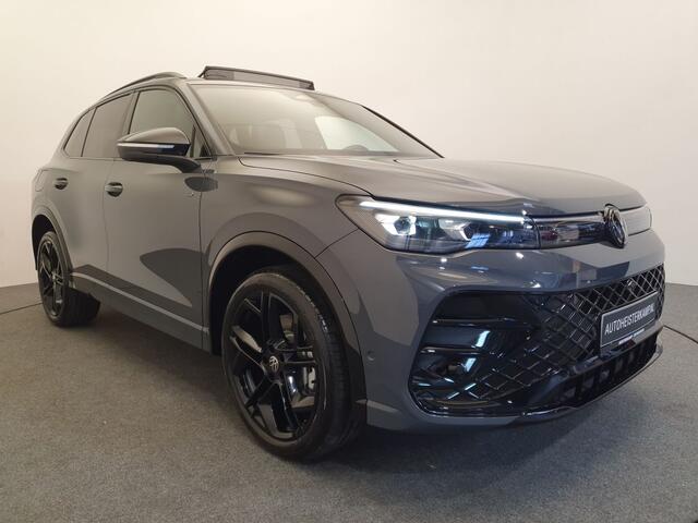 Volkswagen TIGUAN 1.5 eHybrid 272pk DSG/AUT R-Line Wegklapbare trekhaak, Panoramadak, Harman/Kardon, Leder