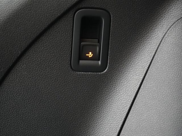 Volkswagen TIGUAN 1.4 TSI eHybrid Elegance Plug In Hybrid 245pk Dealer O.H. PHEV | Trekhaak Af Fabriek | Adaptive Cruise | IQ Light | Camera | Stoelen & Stuur Verwarmd | Apple Carplay | Blis | Navigatie | DAB |