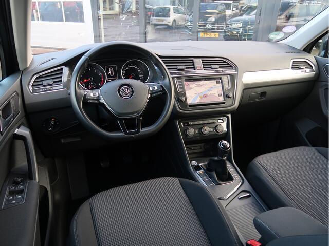 Volkswagen TIGUAN 1.4 TSI Connected Series | Navigatie | Carplay | Led | Stoelverw |