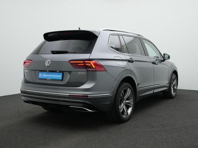 Volkswagen TIGUAN Allspace 7 pers. 2.0 TSI 190 pk DSG 4Motion Highline Business R / R-Line | Panoramadak | Leder | Geheugenstoelen | Adaptief onderstel | Head-up display | Rondomzicht camera