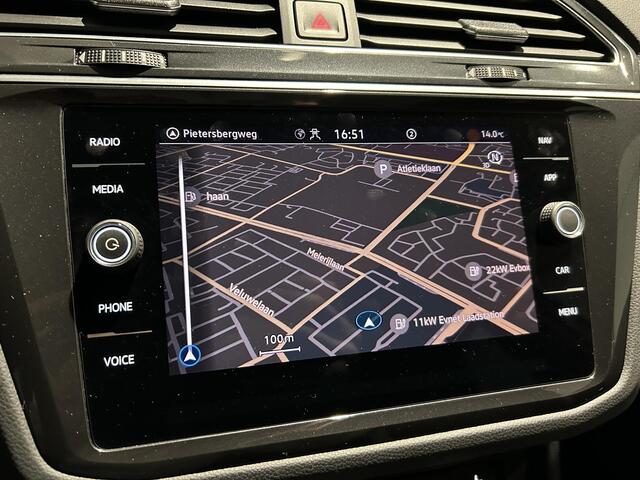 Volkswagen TIGUAN 1.4 TSI eHybrid R-Line Business+ | Navigatie | Stoelverwarming | Adaptieve cruise control