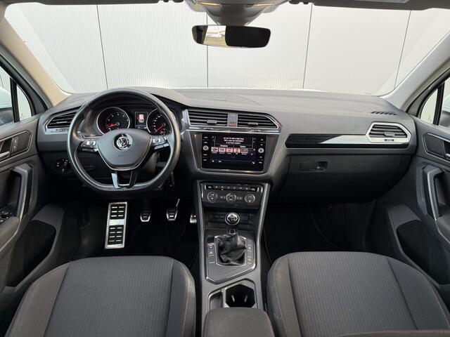 Volkswagen TIGUAN 1.4 TSI R-Line EINDEJAARSAANBIEDING Sound uitvoering Carplay Cam