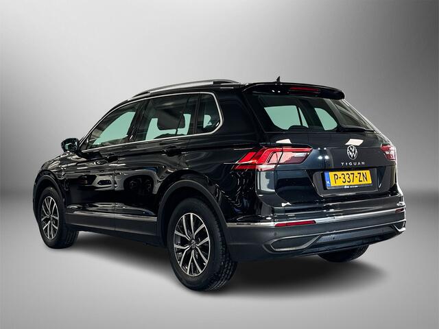 Volkswagen TIGUAN 1.5 TSI 130pk Life Business Voorruit verwarmbaar / 'Tulsa', 17 inch lichtmetaal / Stoelverwarming