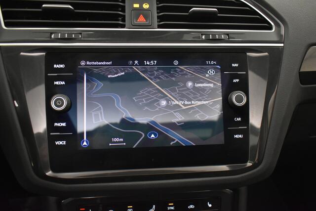Volkswagen TIGUAN 1.4 TSI eHybrid Pano Cam Trekh Dhoek detectie El-Aklep