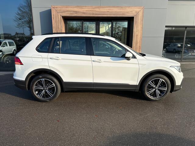 Volkswagen TIGUAN 1.4 TSI DSG eHybrid Life | Leder | Trekhaak | 360 Camera | Elek. klep | Rijklaar incl. 1 jaar Bovag garantie