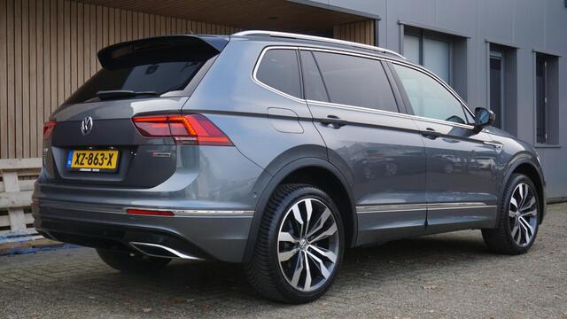 Volkswagen TIGUAN Allspace 2.0 TSI 4Motion R-Line & Highline 5-Zits Pano.Dak 20inch LM Suzuka Keyless Stuurwiel V.W. Virtual Cockpit *NL auto* 1e Eigenaar!