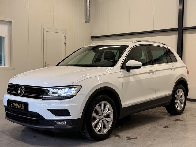 Volkswagen TIGUAN 2.0 TSI 4Motion Highline | Leder | Electrische trekhaak | Stoelverwarming | Achteruitrijcamera | Apple Carplay/Android Auto |