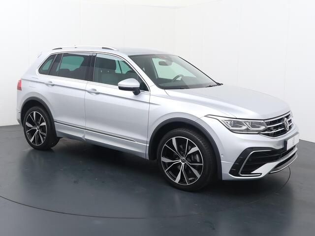Volkswagen TIGUAN 1.4 TSI eHybrid R-Line | 245 PK | SoH 89% | Trekhaak wegklapbaar | Matrix LED koplampen | 20" LM velgen | Navigatiesysteem | R-Line |