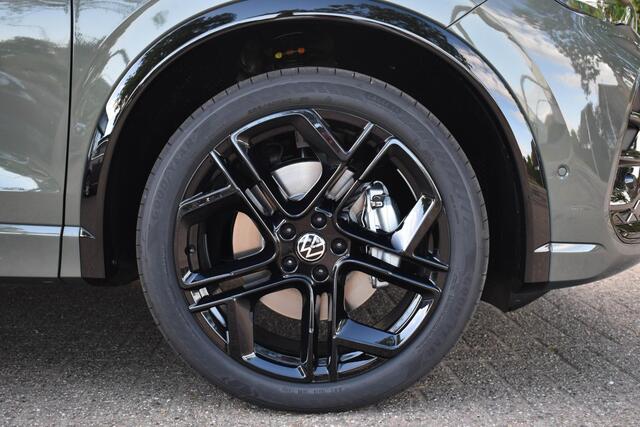 Volkswagen TIGUAN 1.5 eTSI R-Line Edition Pano Trekhaak IQ Ergostoel