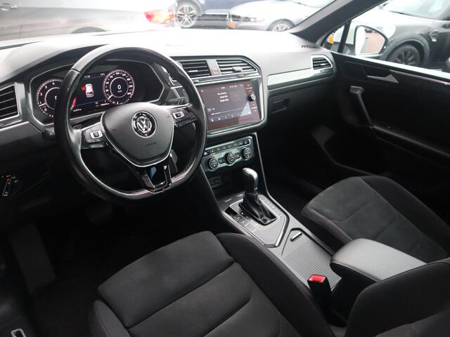 Volkswagen TIGUAN 1.4 TSI ACT Highline R-line| Adapt. Cruise | Clima | Multimedia/Navi | Schuifkantel | PDC + Camera |