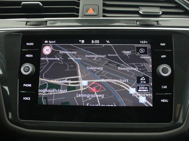 Volkswagen TIGUAN Allspace 1.5 TSI Highline Business R 7p. | Trekhaak | Panoramadak | Camera |