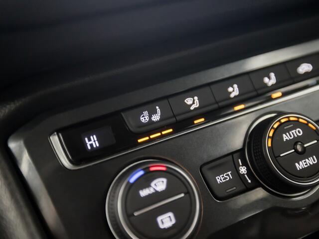 Volkswagen TIGUAN Allspace 1.5 TSI Comfortline 7 Persoons 150Pk Automaat (GROOT NAVI, CLIMATE, STUUR/STOELVERWARMING, KEYLESS, SPORTSTOELEN, CAMERA, ADAPTIVE CRUISE, MASSAGE, GETINT GLAS, NIEUWSTAAT)