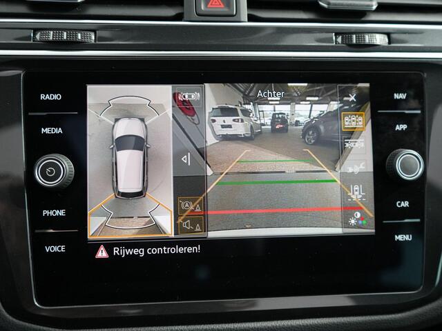 Volkswagen TIGUAN 1.4 TSI eHybrid R-Line Business+ | Leer | Pano | 360 Camera | 245PK |