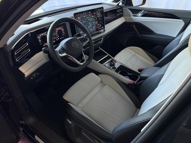 Volkswagen TIGUAN 1.5 eHYBRID 204PK PHEV ELEGANCE 360.CAM TREKHAAK ELEK.KLEP XL.NAVI MATRIX.LED HARMAN KARDON HEADUP phev "Volkswagen rijden begint bij Topautos.nl - 75 topmodellen direct op voorraad!"