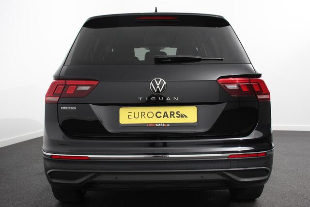 Volkswagen TIGUAN Allspace 1.5 TSI 150pk DSG Life 7p. | Navigatie | Climate Control | Trekhaak afneembaar | Electrisch bedienbare achterklep | Adaptive Cruise Control | Extra Getint Glas